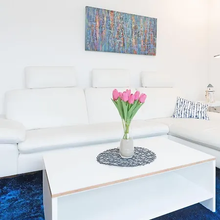 Apartment Haus Huettmann Sonnenbluete Malente